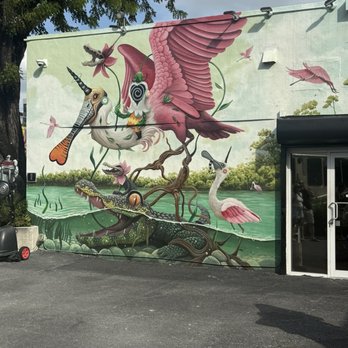 Bobby's Bike Hike Miami - Inside the museum - Food Tours Near Me