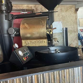 Black Crown Coffee Co. - Coffee & Tea Near Me - Tucson, Arizona Black Crown Coffee Co. - Coffee & Tea Near Me - Tucson, Arizona