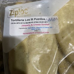 Jalapeño and cheese gorditas