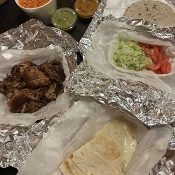 Carnitas 3 Hermanos - Carnitas 1lb and cheese quesadilla - Mexican Near Me - South Elgin, Illinois