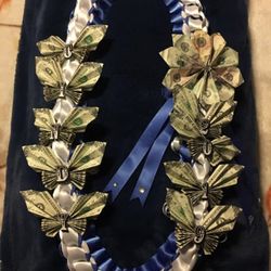 Diana's Flowers - Graduation fabric lei