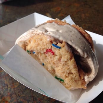 Bakerbots Baking - Cinnamon ice cream with birthday cookie - Desserts Near Me - Toronto, Ontario Bakerbots Baking - Cinnamon ice cream with birthday cookie - Desserts Near Me - Toronto, Ontario
