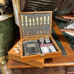 The Emporium - Chess set