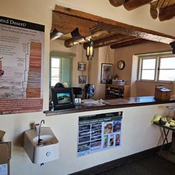 Painted Desert Inn - Ranger station room