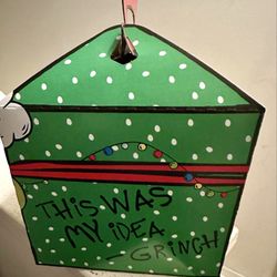 McDonald's - The Grinch 10 pc. Chicken McNuggets Meal