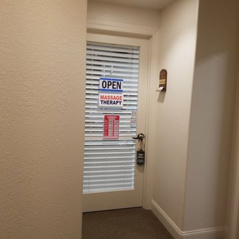 Beryl's Massage Spa - You need to walk into phenix then walk back to her room - Massage Therapy Near Me - New Rochelle, New York
