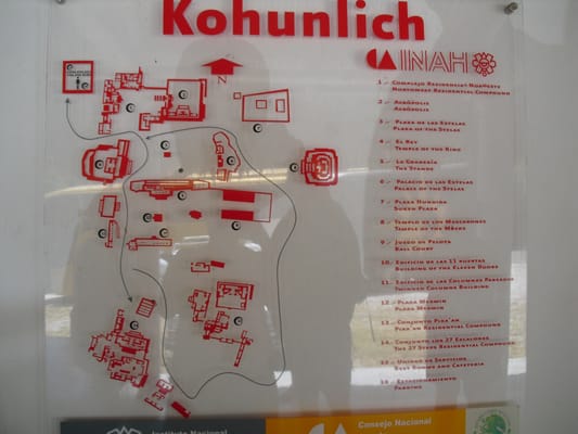 Zona Arqueológica de Kohunlich by null