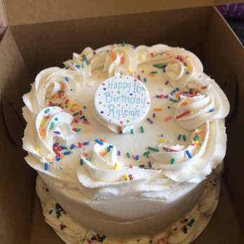 Madame Butterfly Cakes - a birthday cake in a box - Bakeries Near Me - West Babylon, New York