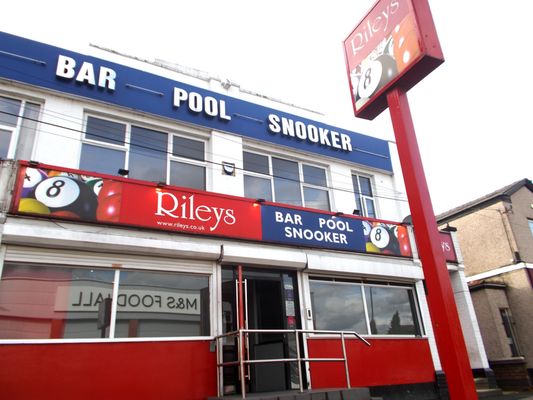 RILEYS SPORTS BAR - Updated April 2025 - 511 Bury New Road, Prestwich ...