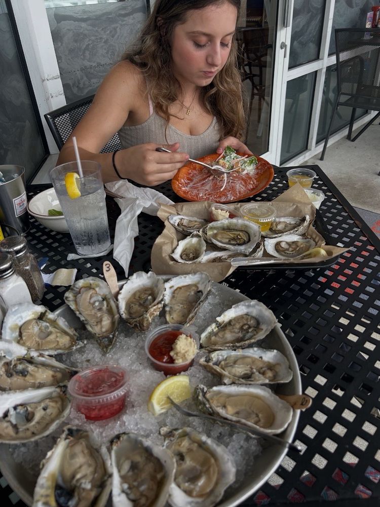 Tidewater Oyster Bar