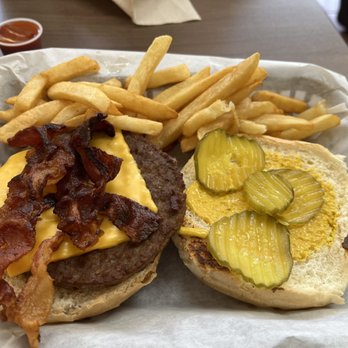 Freddy's Deli and Grill - Bacon Cheese Burger with mustard and pickles. Hadn't eaten here since we moved offices as we were next door. Great burger !!! - Delis Near Me - Houston, Texas Freddy's Deli and Grill - Bacon Cheese Burger with mustard and pickles. Hadn't eaten here since we moved offices as we were next door. Great burger !!! - Delis Near Me - Houston, Texas