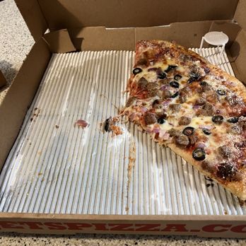 Jet's Pizza - Pizza Near Me - Littleton, Colorado Jet's Pizza - Pizza Near Me - Littleton, Colorado