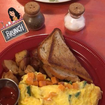 C'est La Vie Bistro - French Near Me - Northborough, Massachusetts