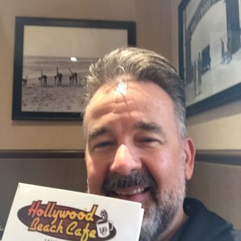 Hollywood Beach Cafe - Breakfast at Hollywood Beach Cafe. Yum and surf! - Breakfast & Brunch Near Me - Oxnard, California