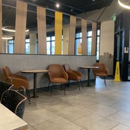 Comfy and clean lobby and seating area Comfy and clean lobby and seating area
