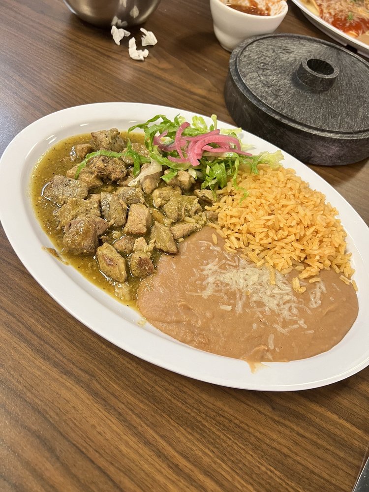 LAS MARACAS MEXICAN RESTAURANT 646 Cottonwood St, Woodland