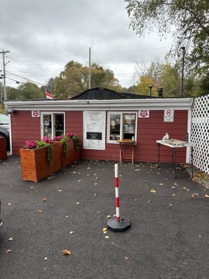 Flo's Hot Dogs by null