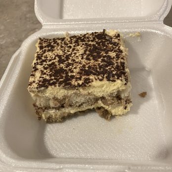 Awnie’s Italian Cuisine - Tiramisu - Martinsville, IN Awnie’s Italian Cuisine - Tiramisu - Martinsville, IN