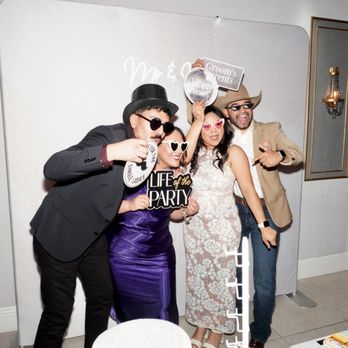 Photo Booth - Photo Booth Rentals Near Me Photo Booth - Photo Booth Rentals Near Me
