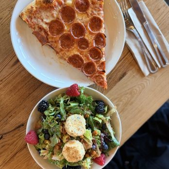 Eye Tooth - Slice & Salad Combo (pepperoni & Berry & goat cheese) - Pizza Near Me - Anchorage, Alaska