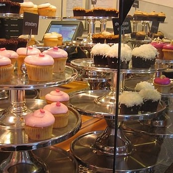 Georgetown Cupcake - Cupcakes Near Me - Washington, DC, District of Columbia