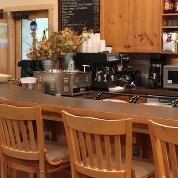 Freestone Inn & Cabins - Jack's Hut - Hotels Near Me - Mazama, Washington
