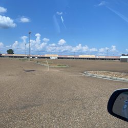 Casino Factory Shoppes - Empty parking lot .. no stores