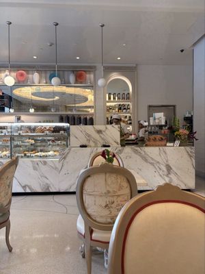 Bouchée Patisserie by null