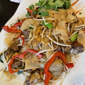 Pho Que Huong - Basil beef flat noodles - Vietnamese Near Me - Lewisville, Texas Pho Que Huong - Basil beef flat noodles - Vietnamese Near Me - Lewisville, Texas