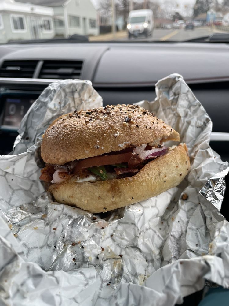 Bagels BAGEL BOUTIQUE 29 Photos & 24 Reviews 940 Ferry Blvd