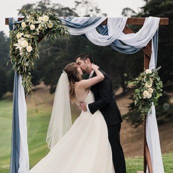 Seascape Golf Club - Gorgeous ceremony backdrop - Golf Near Me - Aptos, California Seascape Golf Club - Gorgeous ceremony backdrop - Golf Near Me - Aptos, California