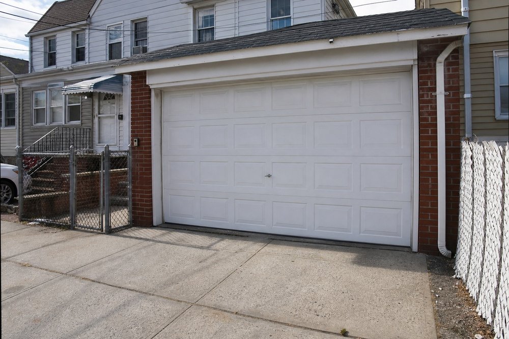On Point Garage Doors - Garage Door Contractor in Brooklyn, NY