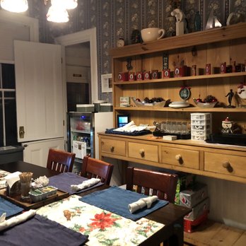 Prince Albert Guest House - Guest Houses Near Me - Provincetown, Massachusetts
