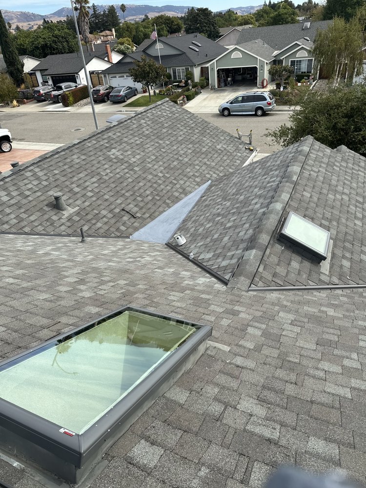 Slide of Royal Sinaloa Roofing