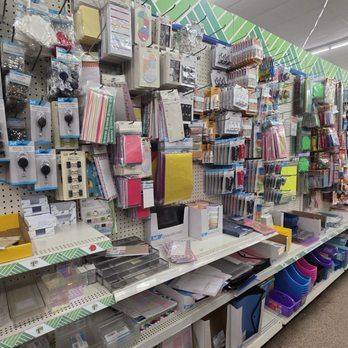 Dollar Tree - Discount Store Near Me - Plantation, Florida