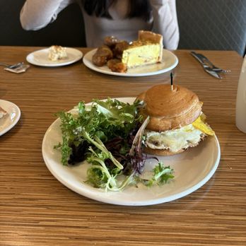 The Porch - Seasonal Quiche and Seasonal Breakfast Sandwich - Pizza Near Me - Upper St Clair, Pennsylvania