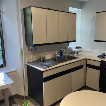 Handyman Near Me - Cabinet painting - Handyman Near Me Handyman Near Me - Cabinet painting - Handyman Near Me