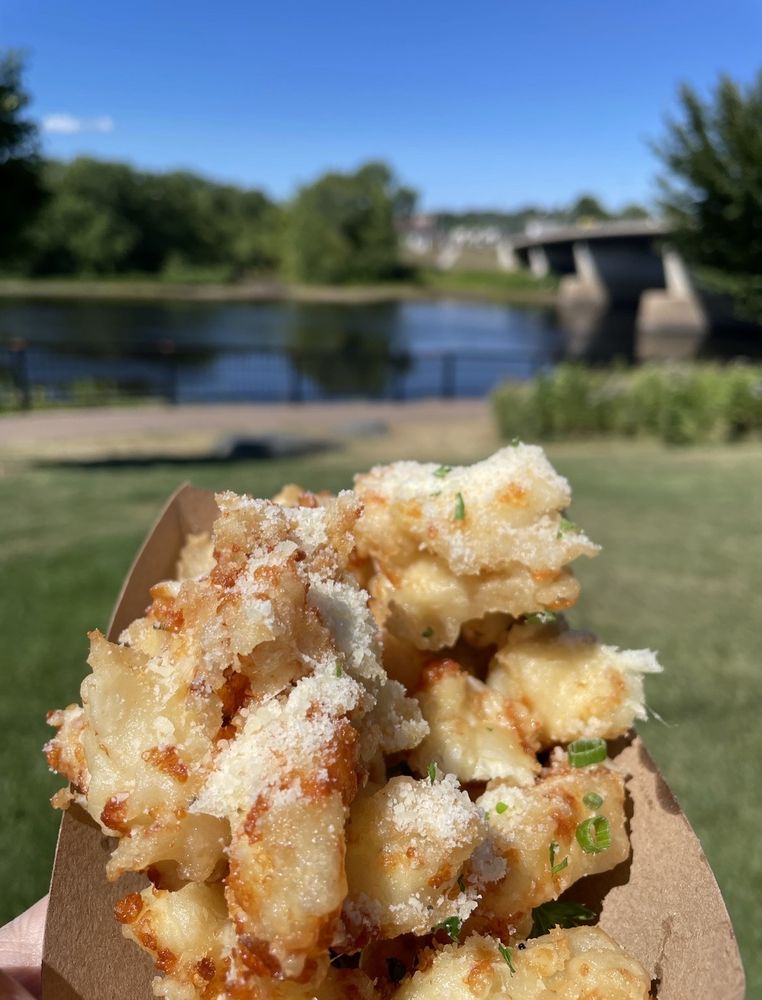 EAU CLAIRE FARMER’S MARKET Updated September 2024 300 Riverfront