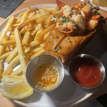 Hook & Anchor - Lobster roll - Seafood Near Me - Dana Point, California Hook & Anchor - Lobster roll - Seafood Near Me - Dana Point, California