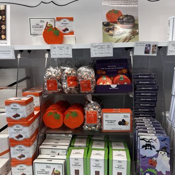 See's Candies - Candy Stores Near Me - Whittier, California See's Candies - Candy Stores Near Me - Whittier, California