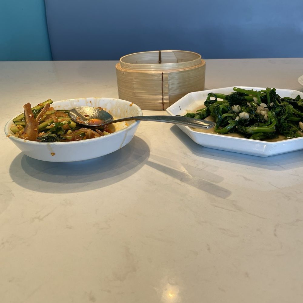Yao Yao Restaurant - Spicy pig ears, large pea sprouts and shrimp chive dim sum - Chinese Near Me - San Leandro, California