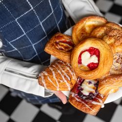 Goose Feathers Cafe & Bakery - Fresh sweet treats from our bakers!