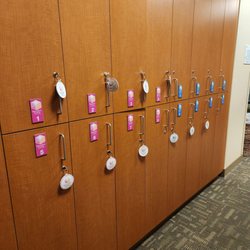 SimonMed Imaging - Parker - Lockers for your personal belongings