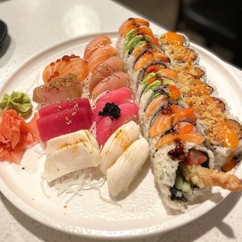 Kibo Sushi House - Love Boat for Two : Miso soup, salad, edamame, tempura, 32 pieces of assorted sushi, rolls and sashimi - Japanese Near Me - Richmond Hill, Ontario Kibo Sushi House - Love Boat for Two : Miso soup, salad, edamame, tempura, 32 pieces of assorted sushi, rolls and sashimi - Japanese Near Me - Richmond Hill, Ontario