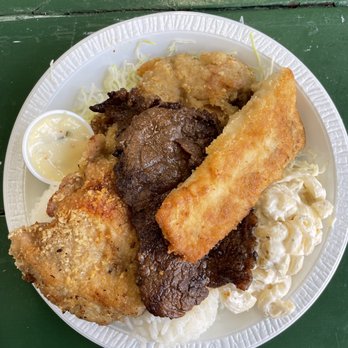 Rainbow Drive-In - Mix Plate - Hawaiian Near Me - Honolulu, Hawaii Rainbow Drive-In - Mix Plate - Hawaiian Near Me - Honolulu, Hawaii