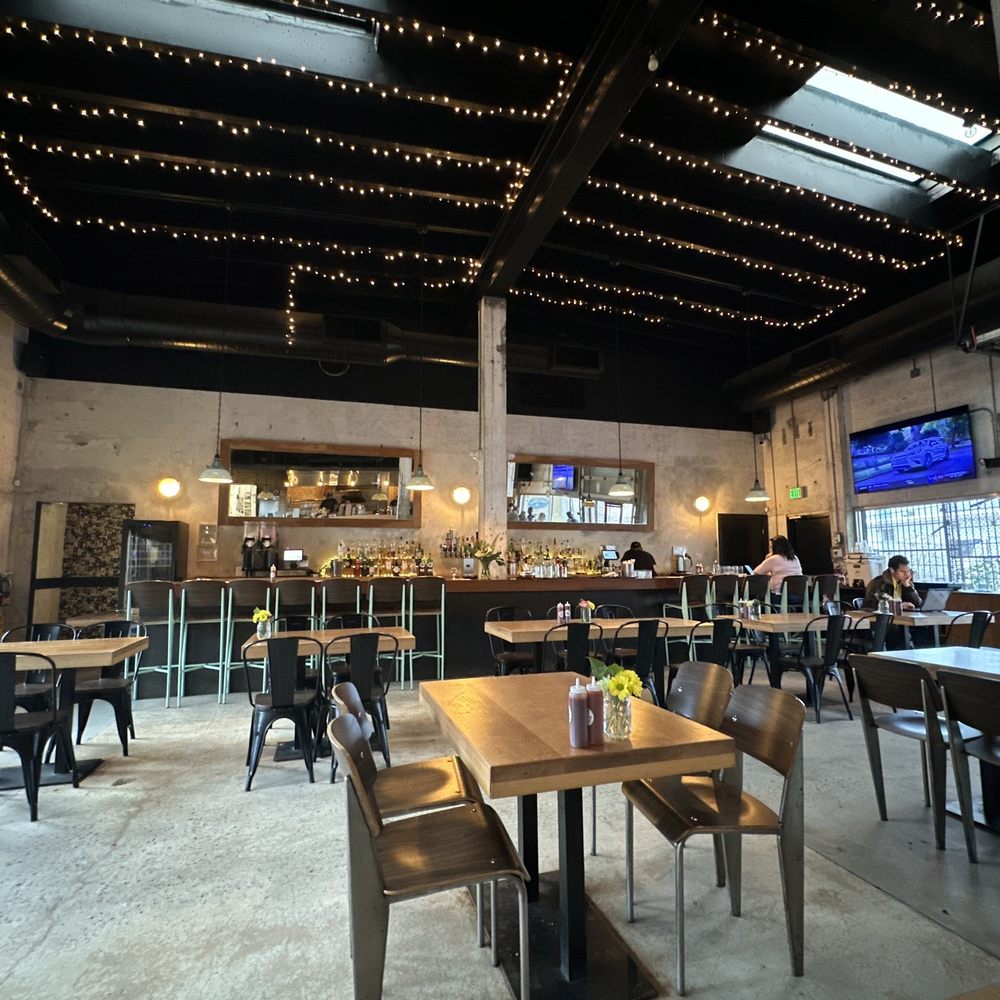 Hometown Bar-B-Que - Bar & Restaurant Seating - Barbeque Near Me - Miami, Florida Hometown Bar-B-Que - Bar & Restaurant Seating - Barbeque Near Me - Miami, Florida