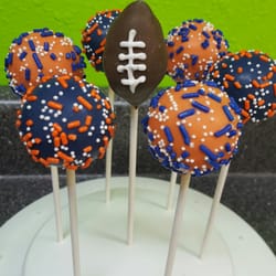 Good Knight Cupcakes and Cookies