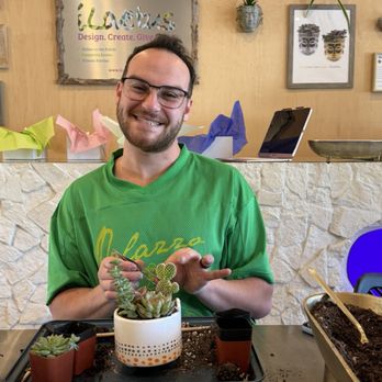 ILoveTus Succulents - Nurseries & Gardening Near Me - Los Angeles, California