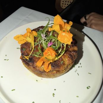 Linden - Pot pie - New American Near Me - Los Angeles, California Linden - Pot pie - New American Near Me - Los Angeles, California