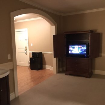 Fort Harrison State Park Inn - Hotels Near Me - Indianapolis, Indiana